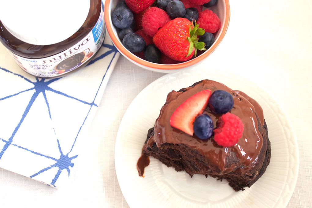 5 ingredient gluten-free chocolate pancakes – Nutiva